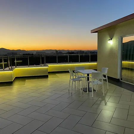 Glaunkel Penthouse Appartamento