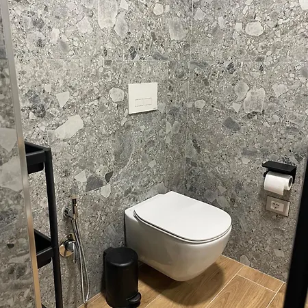 Glaunkel Penthouse * Tirana